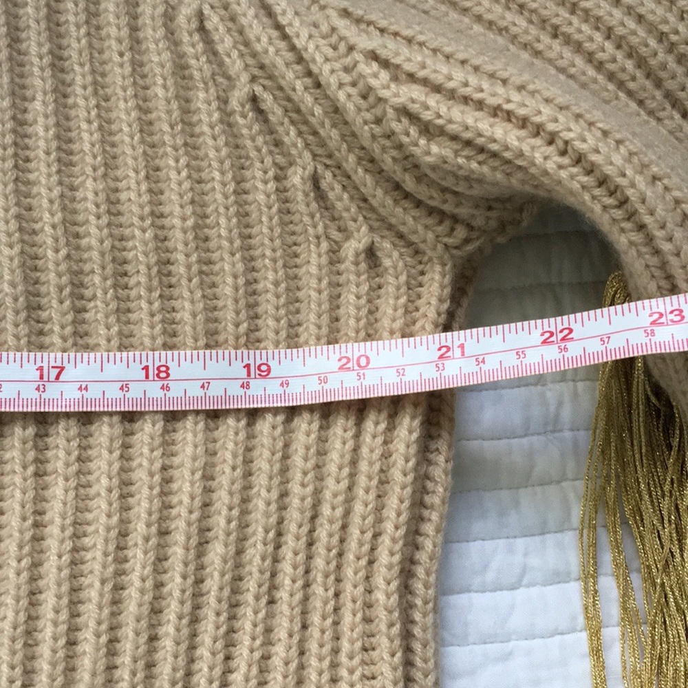 Hillier Bartley Cashmere Fringe Oversized Turtleneck Sweater Cream Gold S / M - Picture 11 of 16